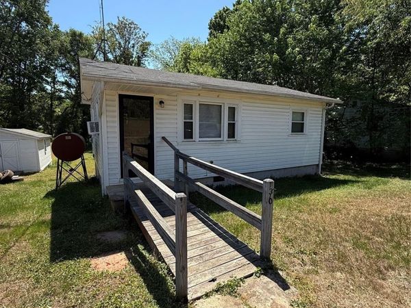 56 Jackson Lane, Stony Point, NC 28678