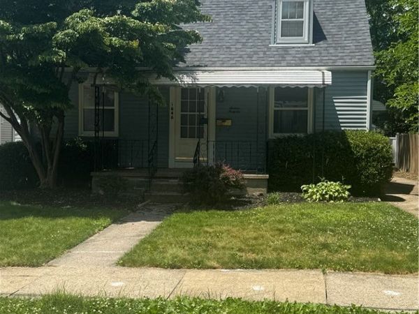 1646 Oakwood Avenue , Akron, OH 44301