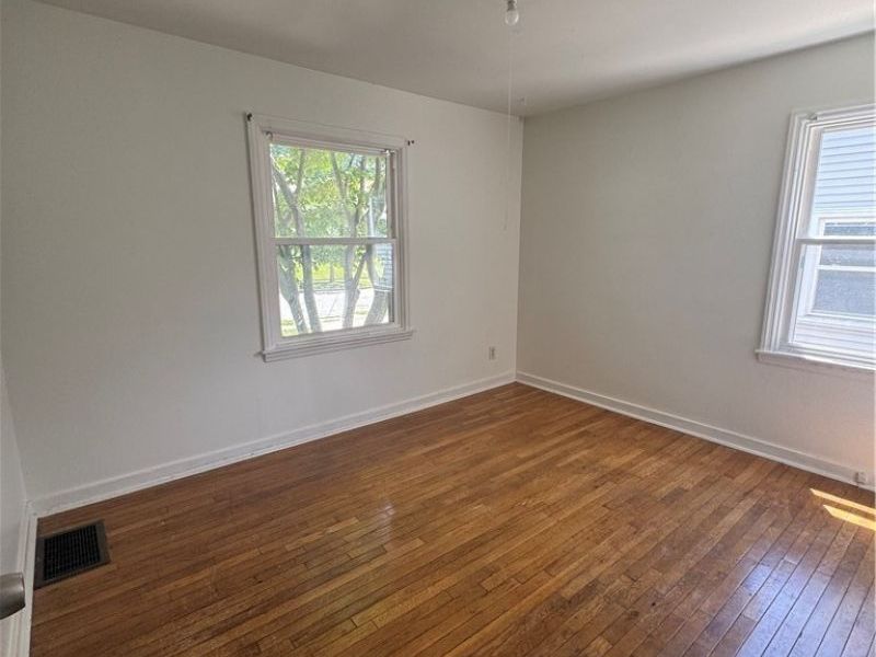 1646 Oakwood Avenue, Akron, OH 44301 Photo 10