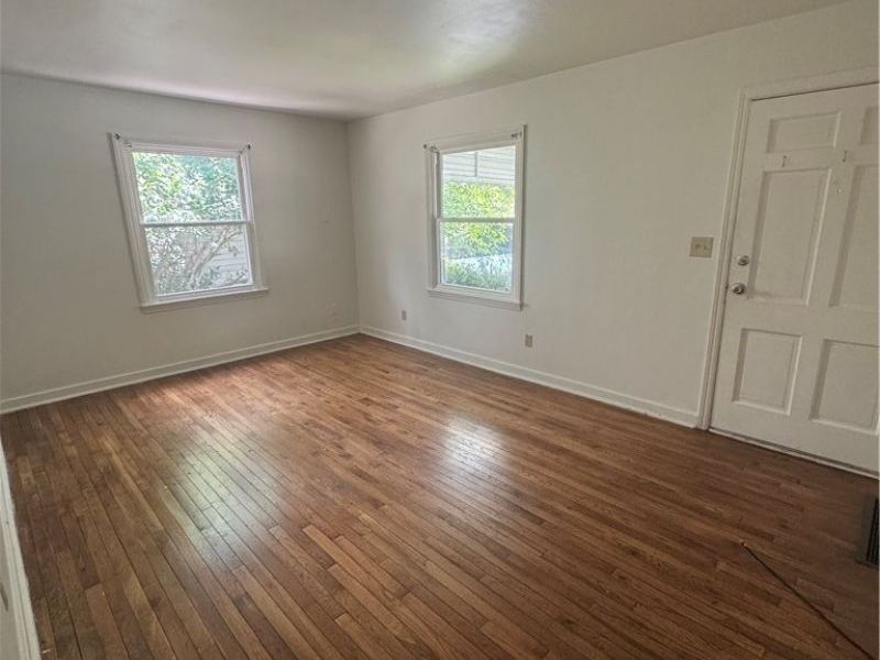 1646 Oakwood Avenue, Akron, OH 44301 Photo 8