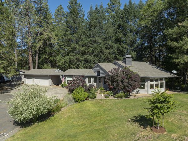 622 Wildflower Drive, Merlin, OR 97532