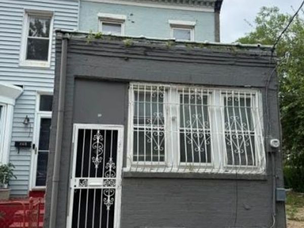 314 CLINTON STREET, CAMDEN, NJ 08103
