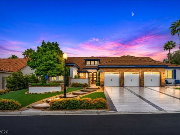 1516 Castle Wall Street , Las Vegas, NV 89117