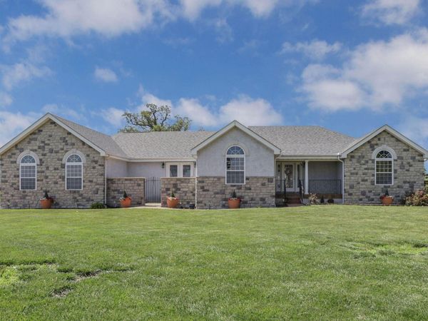 5860 Gregg Road , West Jefferson, OH 43162