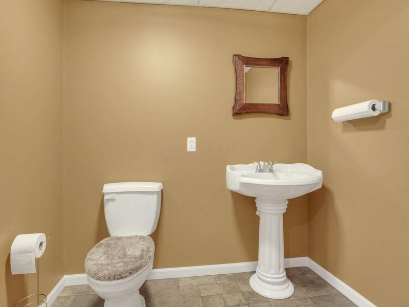 5860 Gregg Road, West Jefferson, OH 43162 Photo 59