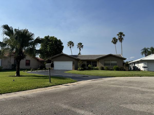 11454 NW 41st Street, Coral Springs, FL 33065
