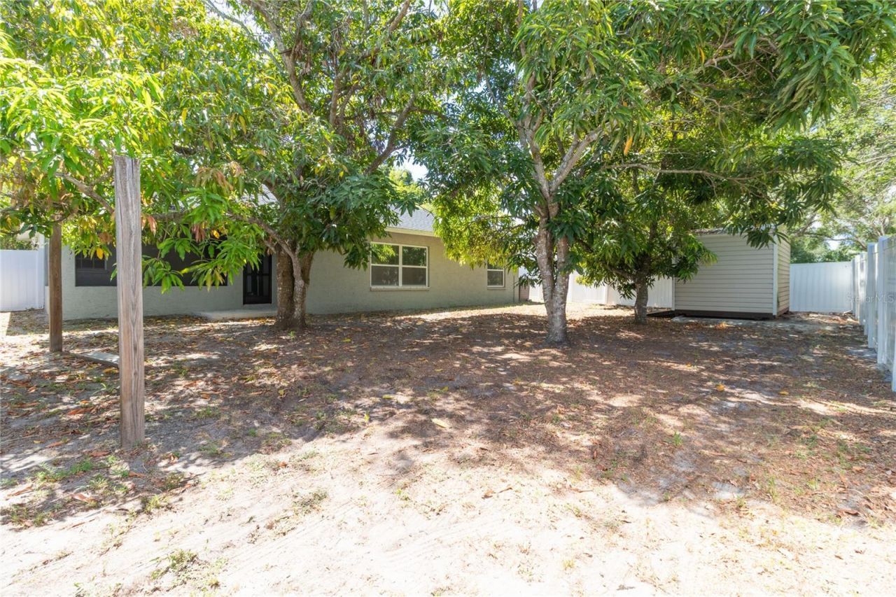 4715 4th Avenue E, Palmetto, FL 34221 Photo