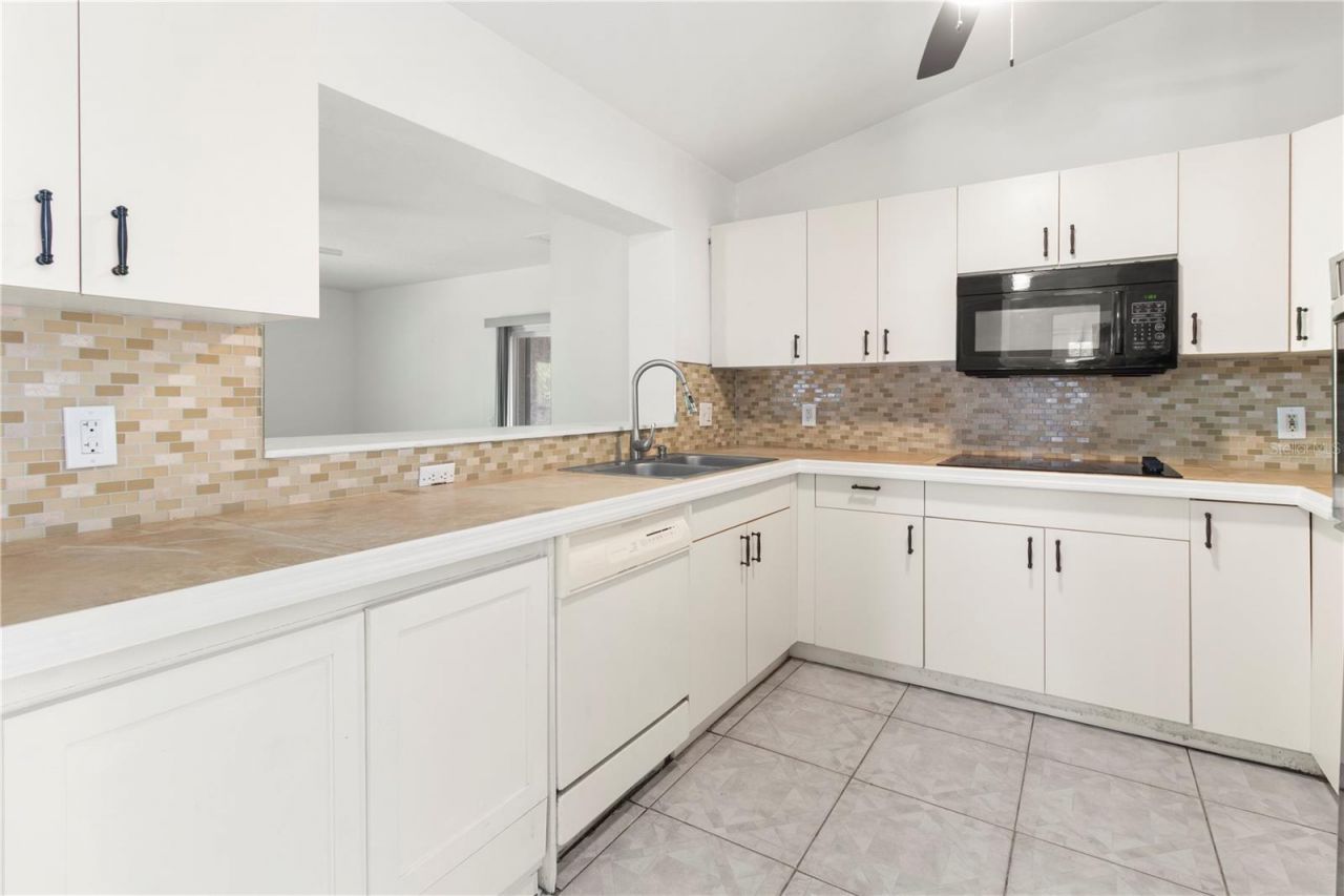 4715 4th Avenue E, Palmetto, FL 34221 Photo