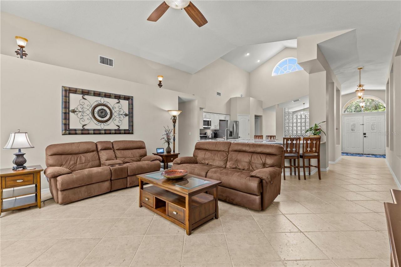 10522 Chambers Drive, Tampa, FL 33626 Photo