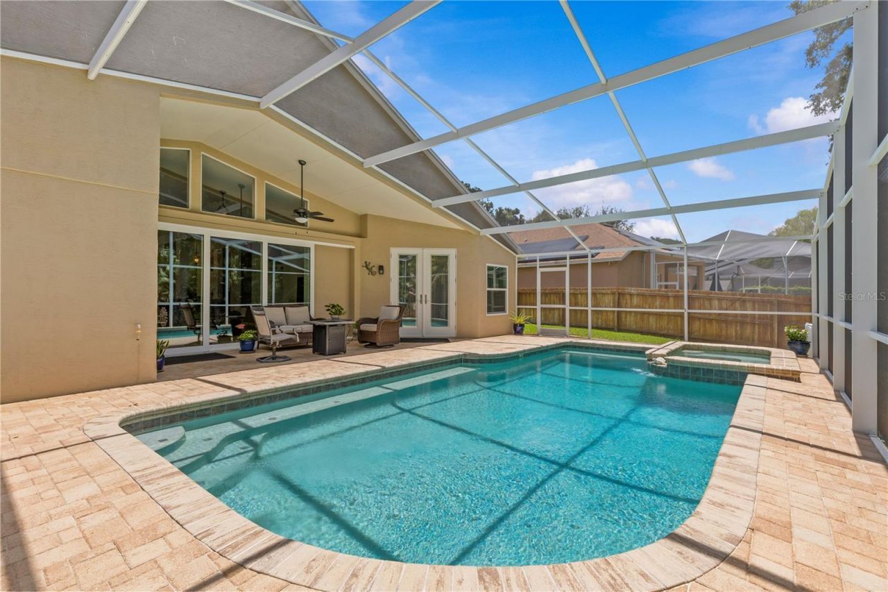 10522 Chambers Drive, Tampa, FL 33626 Photo