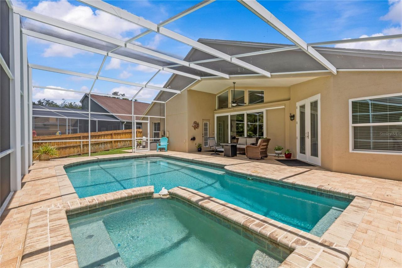 10522 Chambers Drive, Tampa, FL 33626 Photo