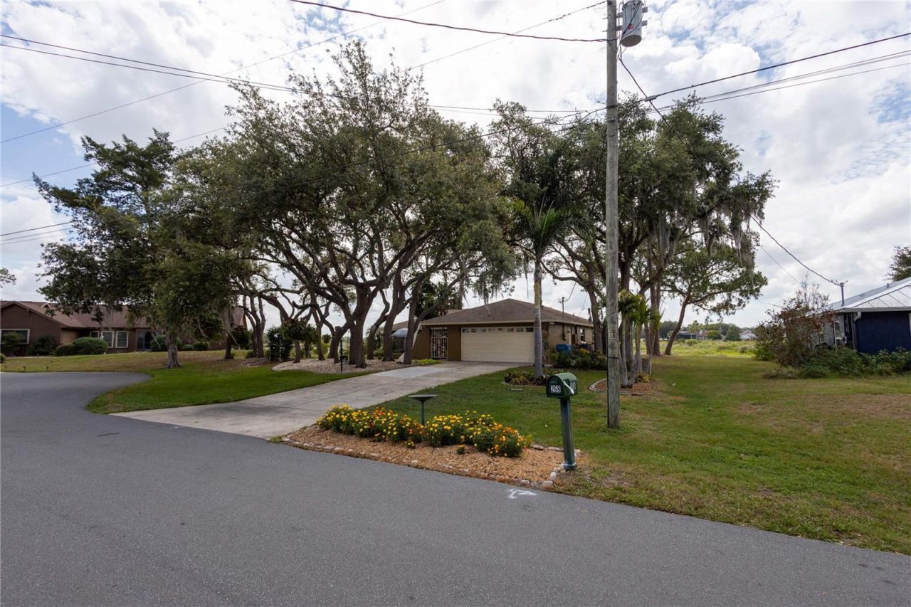 268 Eastpoint Court , Spring Hill, FL 34606 Photo