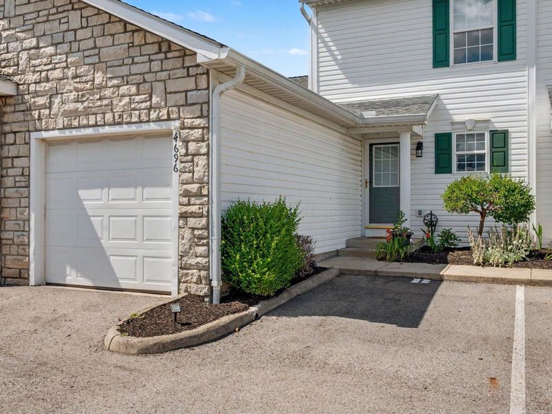 4696 Shalers Drive, Unit 52B, Columbus, OH 43228 Photo 3