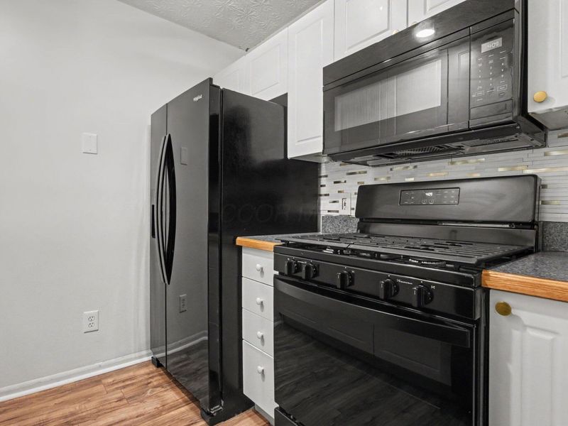 4696 Shalers Drive, Unit 52B, Columbus, OH 43228 Photo 8