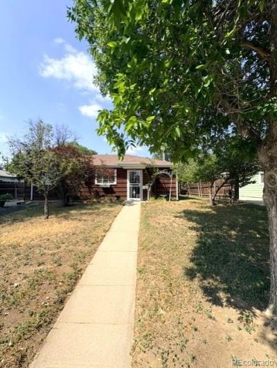 1125 Xanadu Street, Aurora, CO 80011 Main Photo