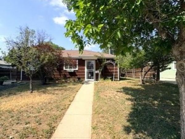 1125 Xanadu Street, Aurora, CO 80011