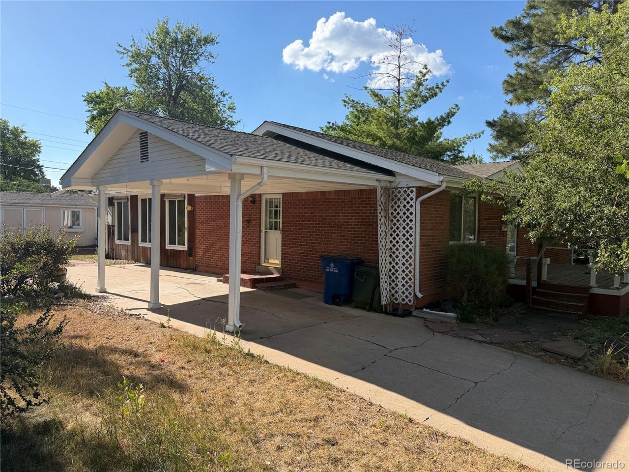6621 S Logan Street, Littleton, CO 80121 Main Photo