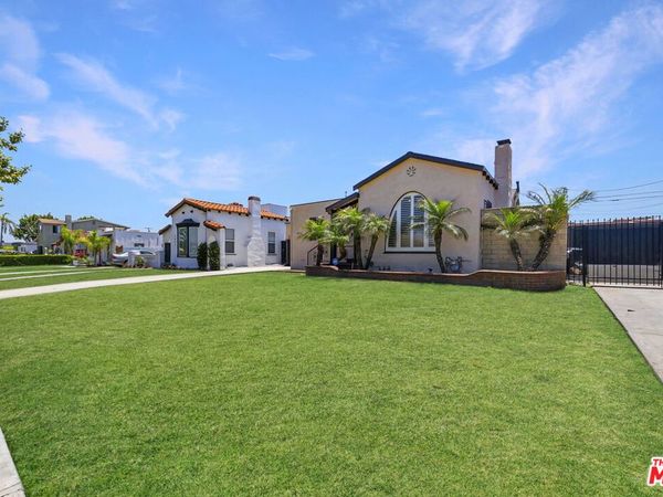 2430 W 77th Street, Inglewood, CA 90305