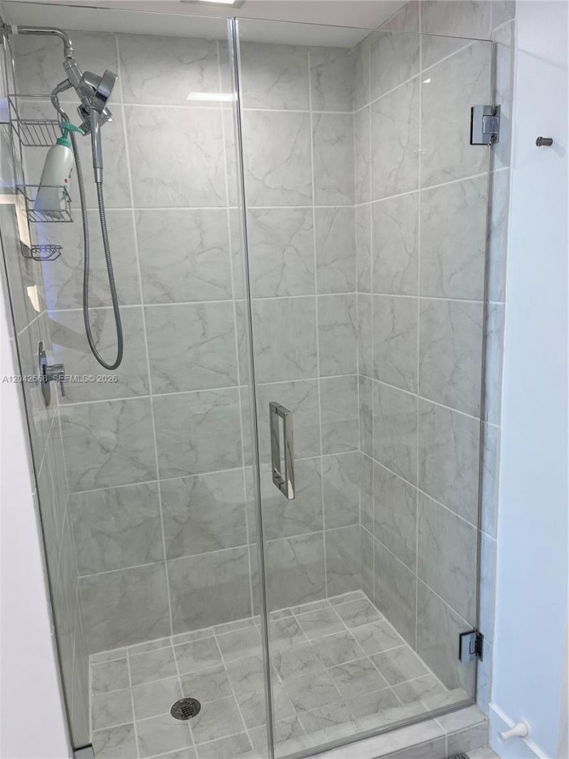 951 Brickell Ave, Unit 2704, Miami, FL 33131 Photo