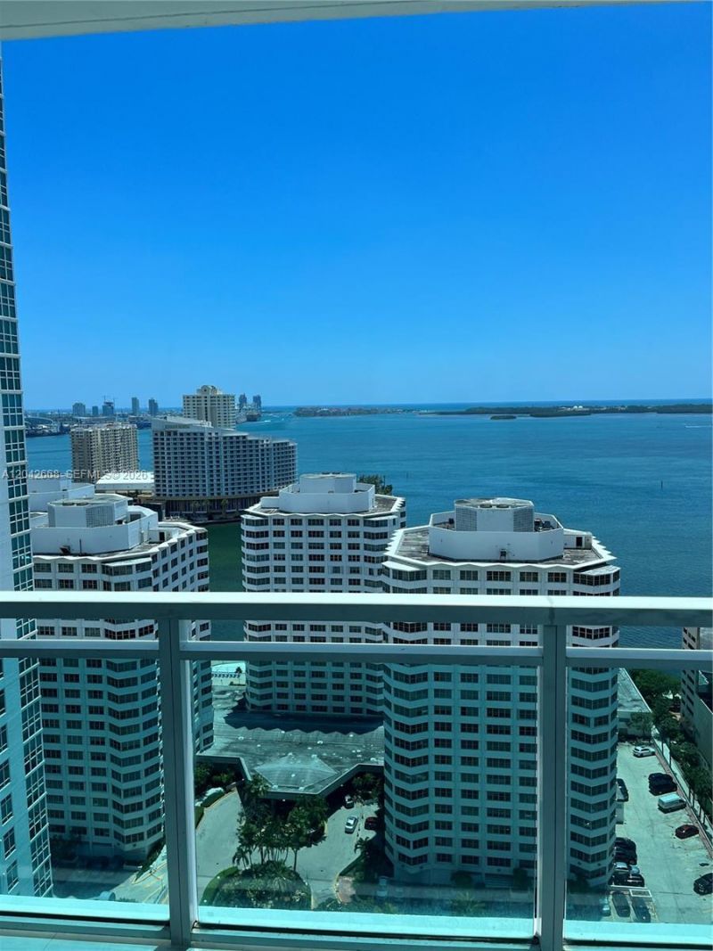 951 Brickell Ave, Unit 2704, Miami, FL 33131 Photo
