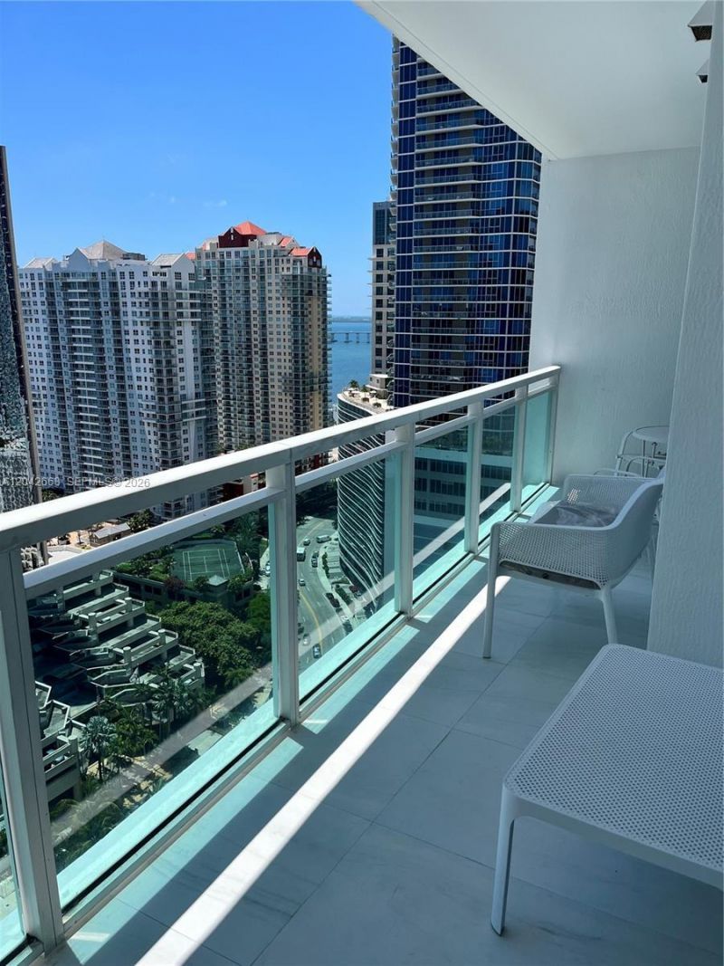 951 Brickell Ave, Unit 2704, Miami, FL 33131 Photo