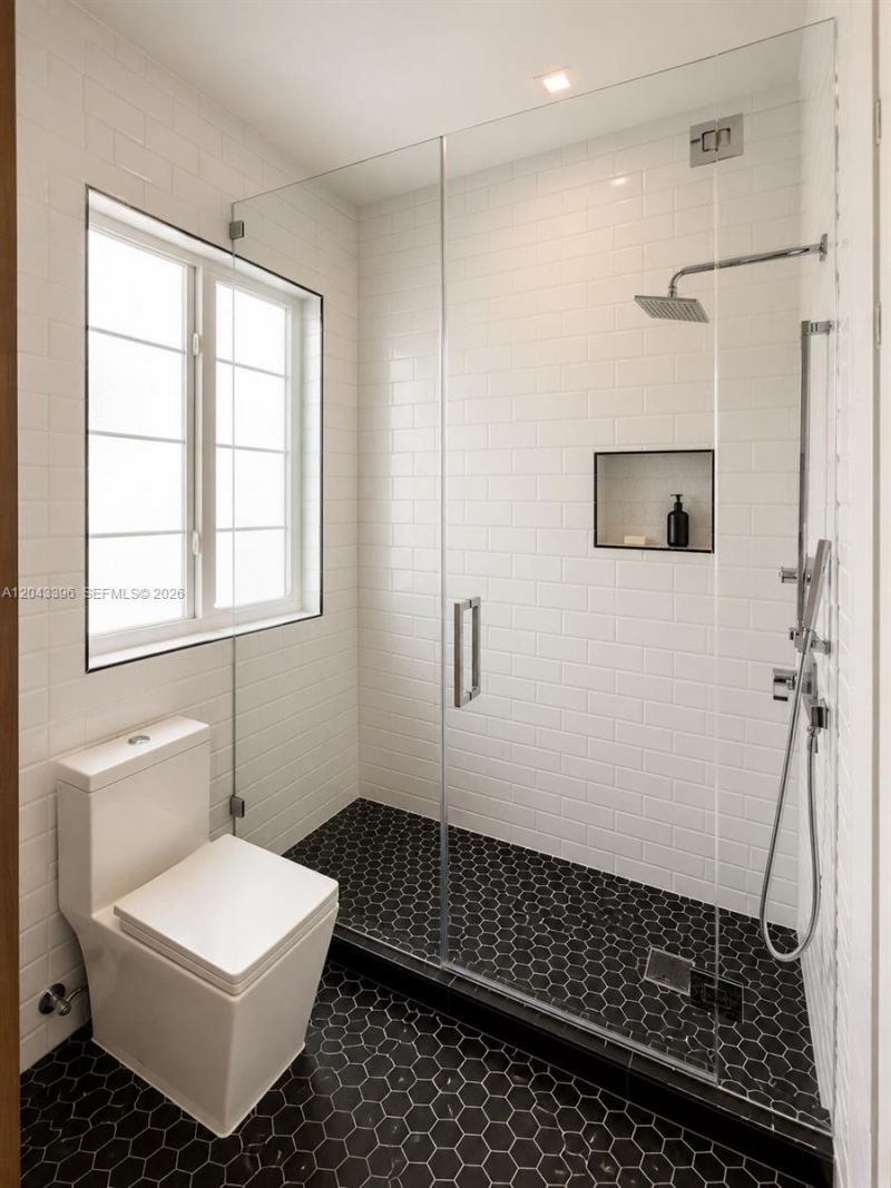 3025 Indian Creek Dr , Unit 108, Miami Beach, FL 33140 Photo