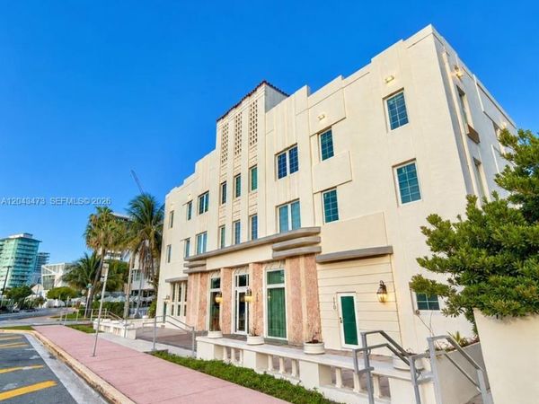 3025 Indian Creek Dr , Unit 109, Miami Beach, FL 33140