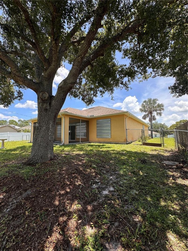 7975 105th Ave , Vero Beach, FL 32967 Photo