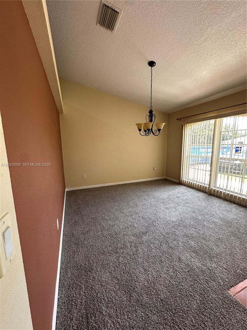 7975 105th Ave , Vero Beach, FL 32967 Photo