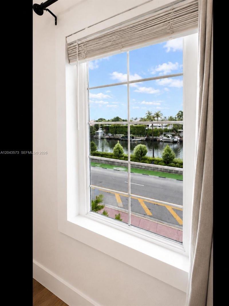 3025 Indian Creek Dr , Unit 322, Miami Beach, FL 33140 Photo