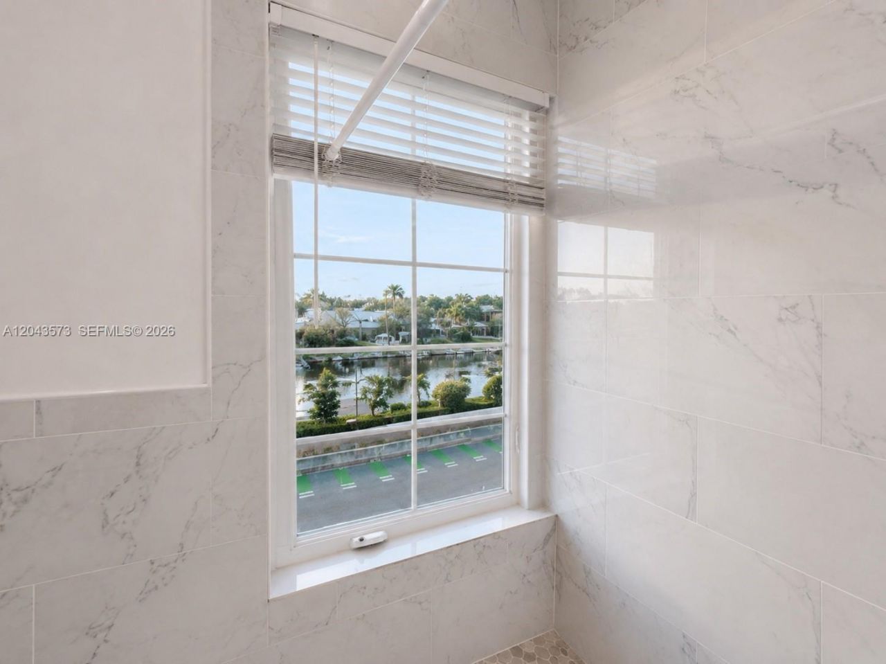 3025 Indian Creek Dr , Unit 322, Miami Beach, FL 33140 Photo