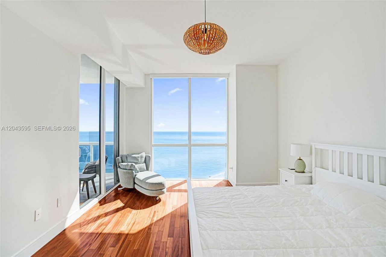 18101 Collins Ave , Unit 1607, Sunny Isles Beach, FL 33160 Photo