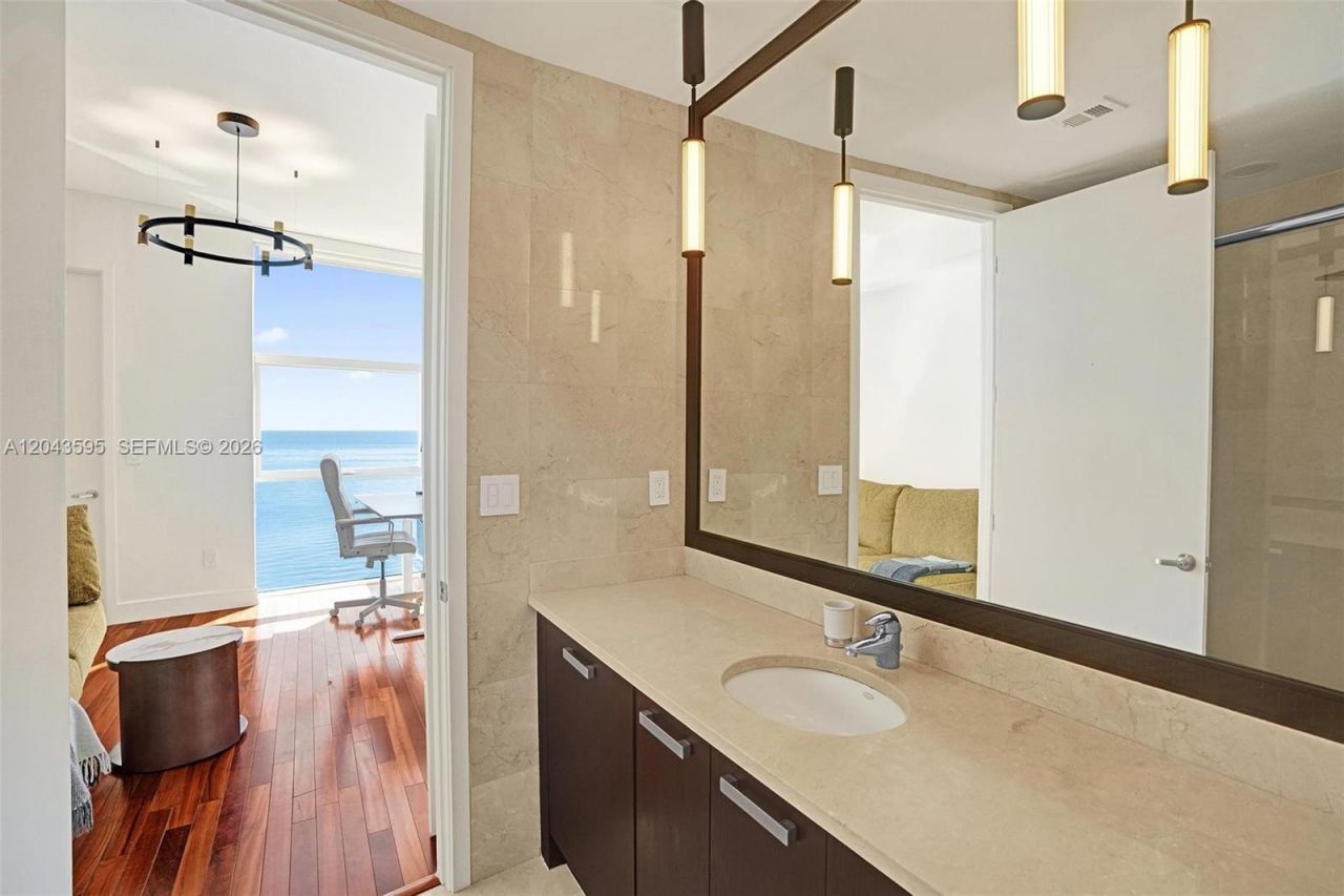 18101 Collins Ave , Unit 1607, Sunny Isles Beach, FL 33160 Photo