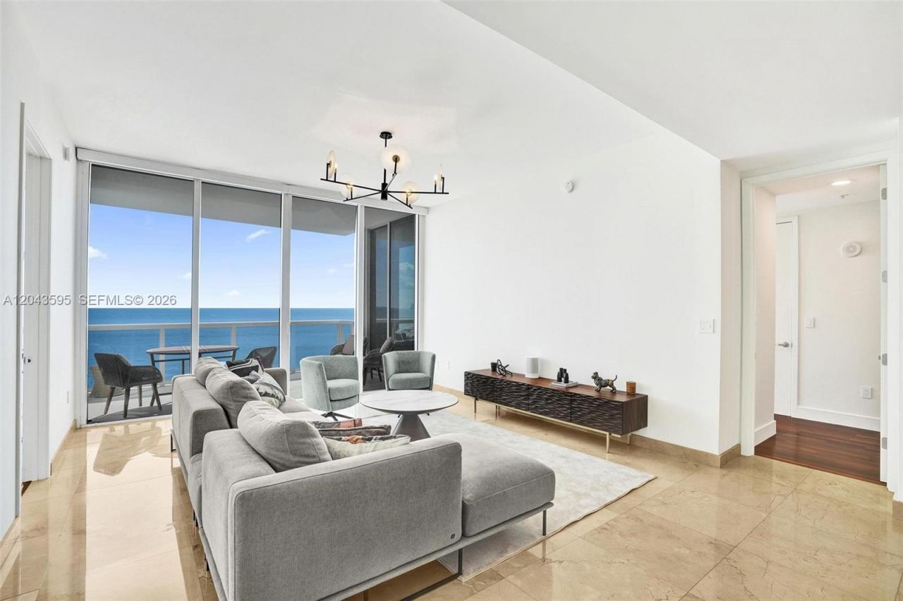 18101 Collins Ave , Unit 1607, Sunny Isles Beach, FL 33160 Photo