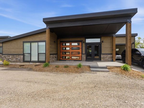 362 W London St, Middleton, ID 83644