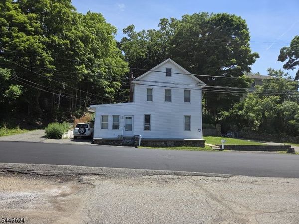 255 Main St, Unit A, Roxbury, NJ 07852