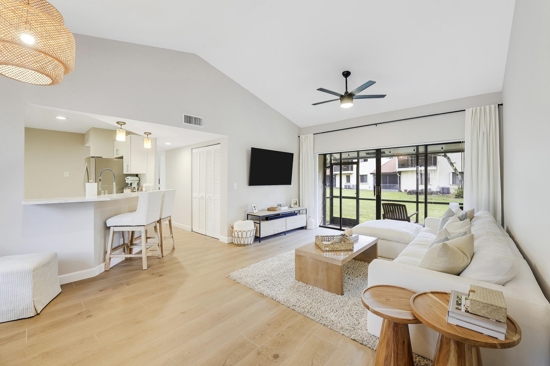 11 Vía De Casas Sur, Boynton Beach, FL 33426 Photo