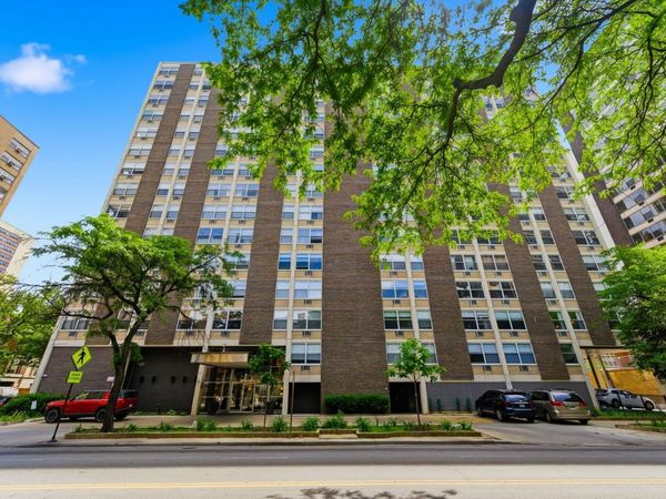 3033 N Sheridan Road , Unit 1609, Chicago, IL 60657