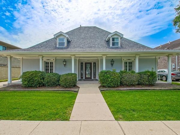 5539 BELLAIRE Drive, New Orleans, LA 70124