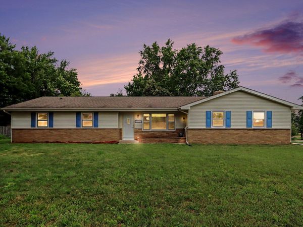 6083 Woodlea Drive, Kalamazoo, MI 49048