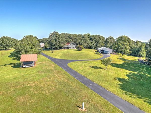 9897 Almosta Road, Decatur, AR 72722
