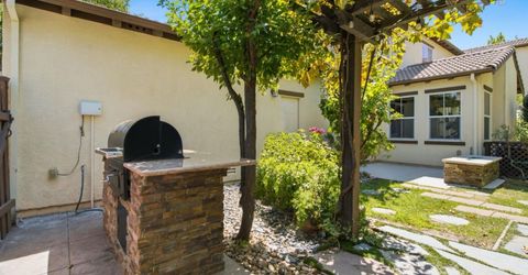 617 W Esplanade Dr, Mountain House, CA 95391 Photo
