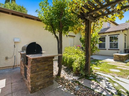 617 W Esplanade Dr, Mountain House, CA 95391 Photo