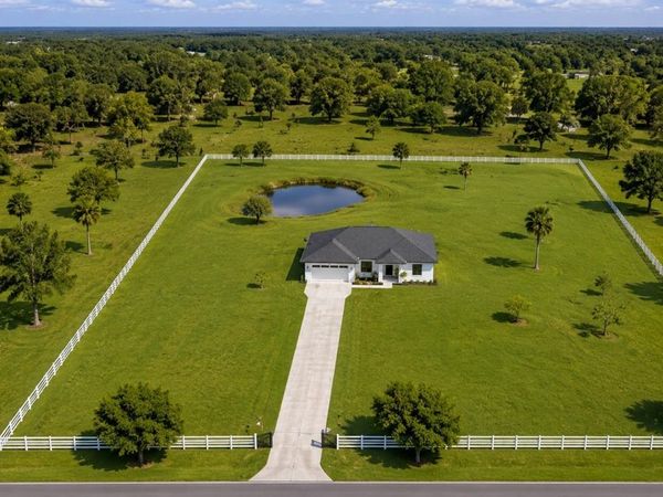 7042 GROVE BOULEVARD , PUNTA GORDA, FL 33982