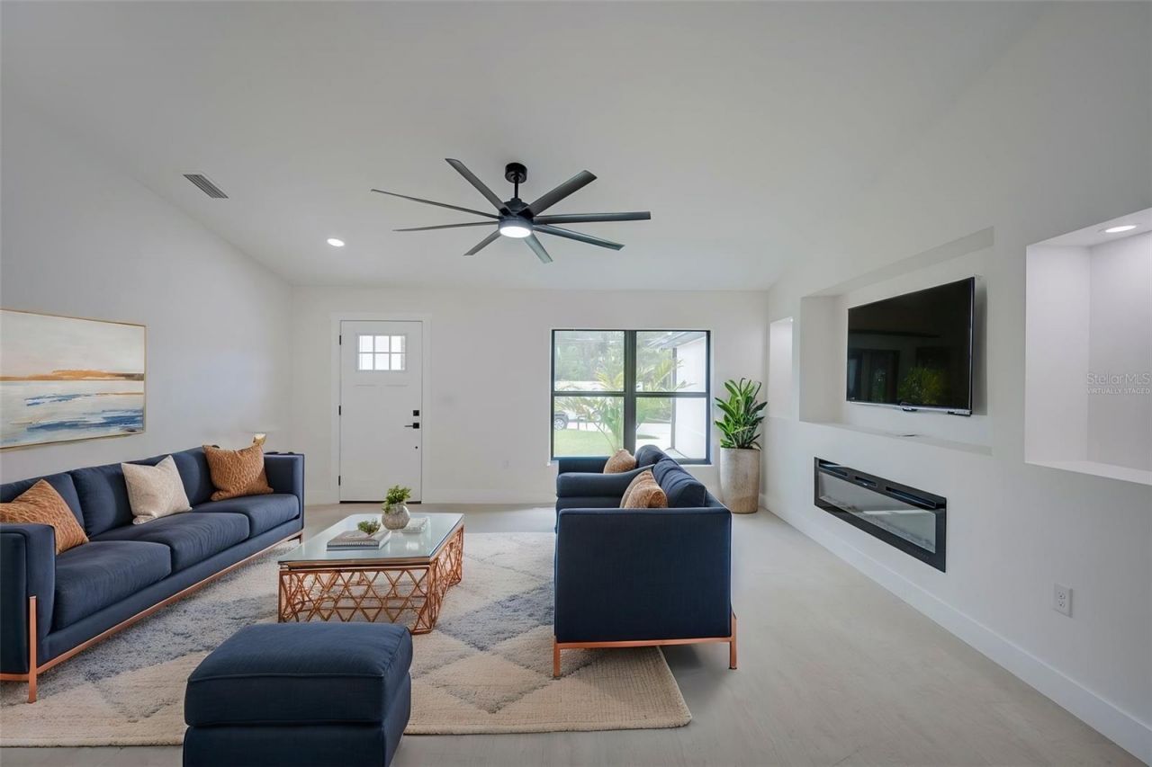 7042 Grove Boulevard, Punta Gorda, FL 33982 Photo