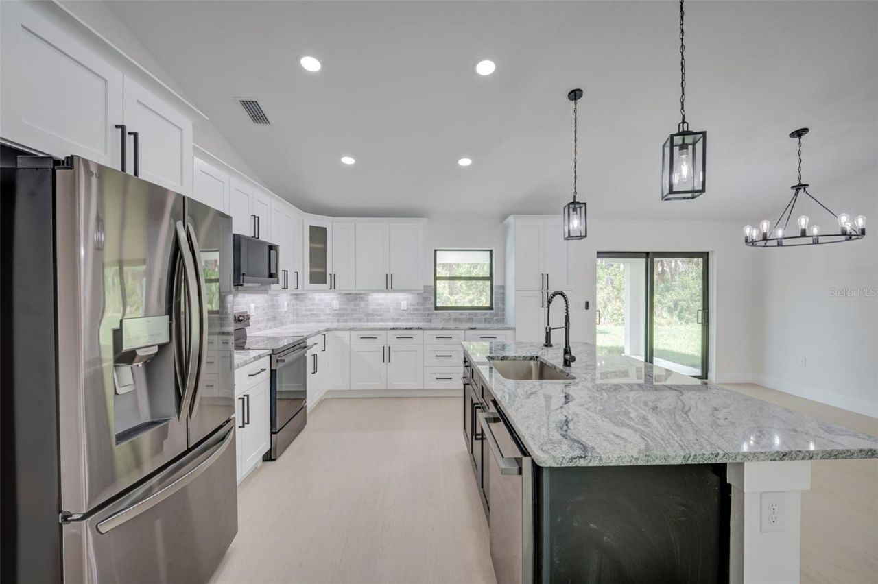 7042 Grove Boulevard, Punta Gorda, FL 33982 Photo