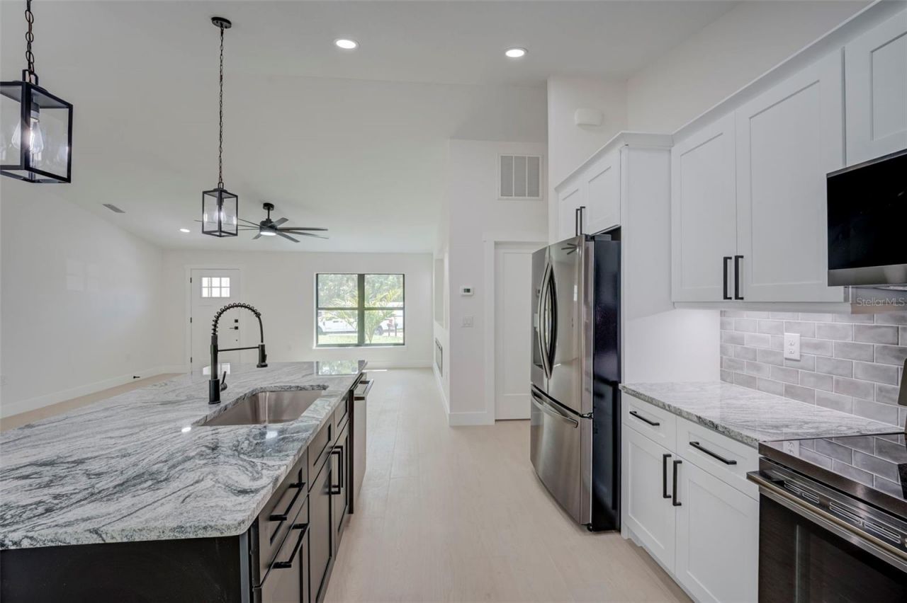 7042 Grove Boulevard, Punta Gorda, FL 33982 Photo