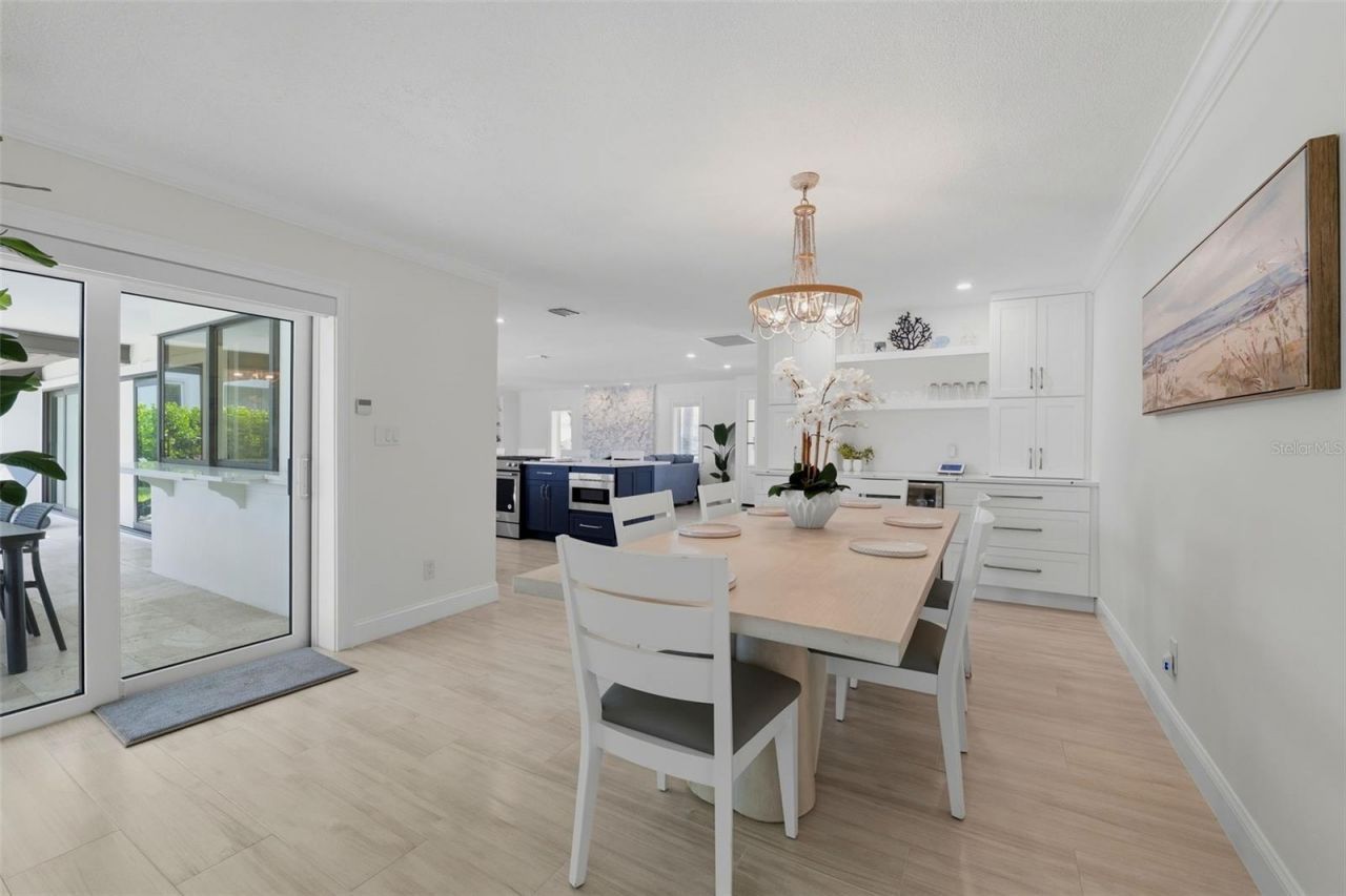 1974 Hawaii Avenue Ne, Saint Petersburg, FL 33703 Photo