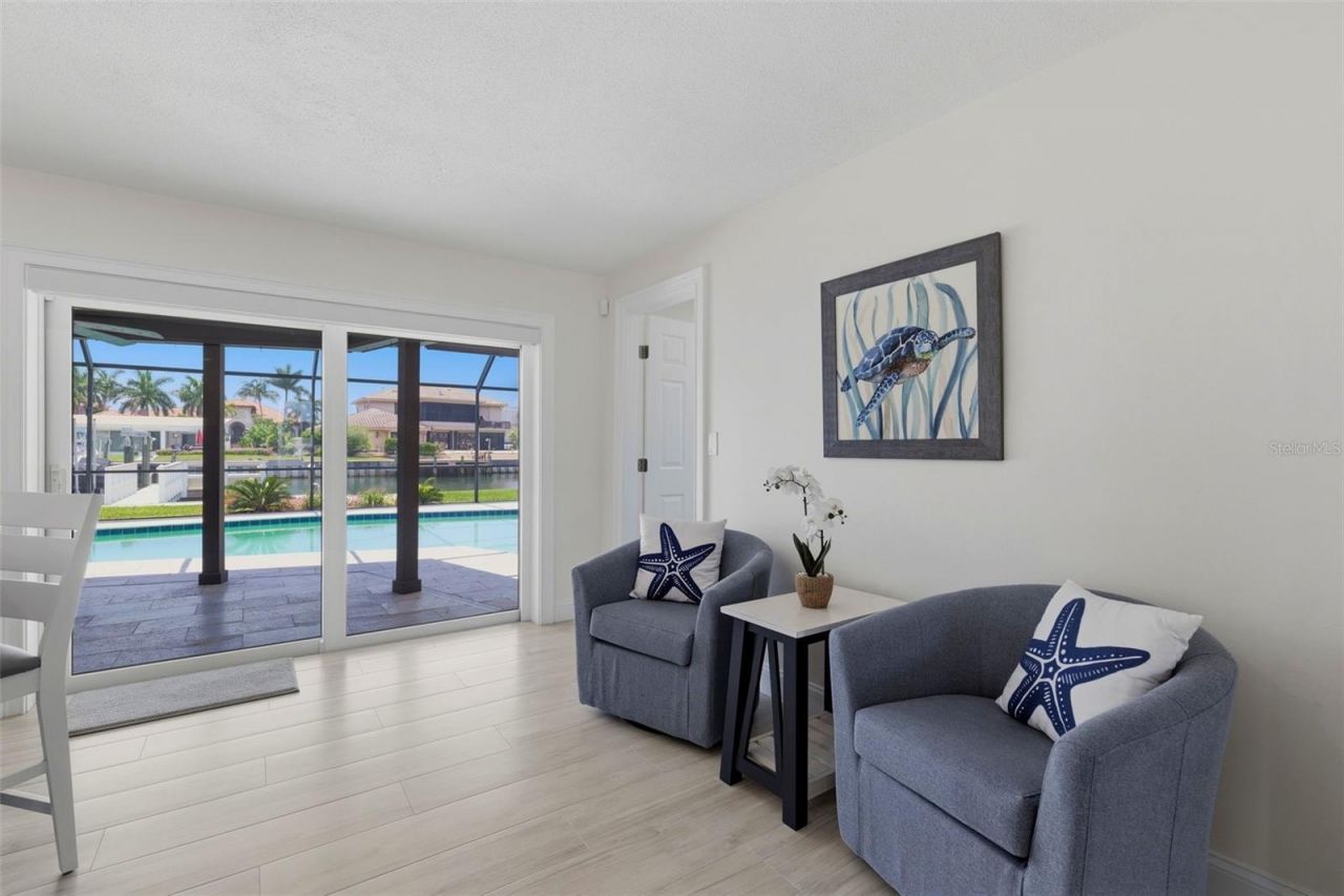1974 Hawaii Avenue Ne, Saint Petersburg, FL 33703 Photo