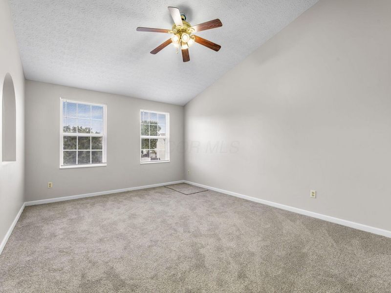 328 Regency Avenue, Pataskala, OH 43062 Photo 20